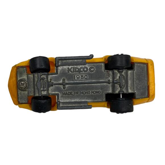 Vintage 1980 Kidco Chevy Corvette Yellow NO LAUNCH KEY Burnin Key Car 1/64 Rare - Picture 2 of 6